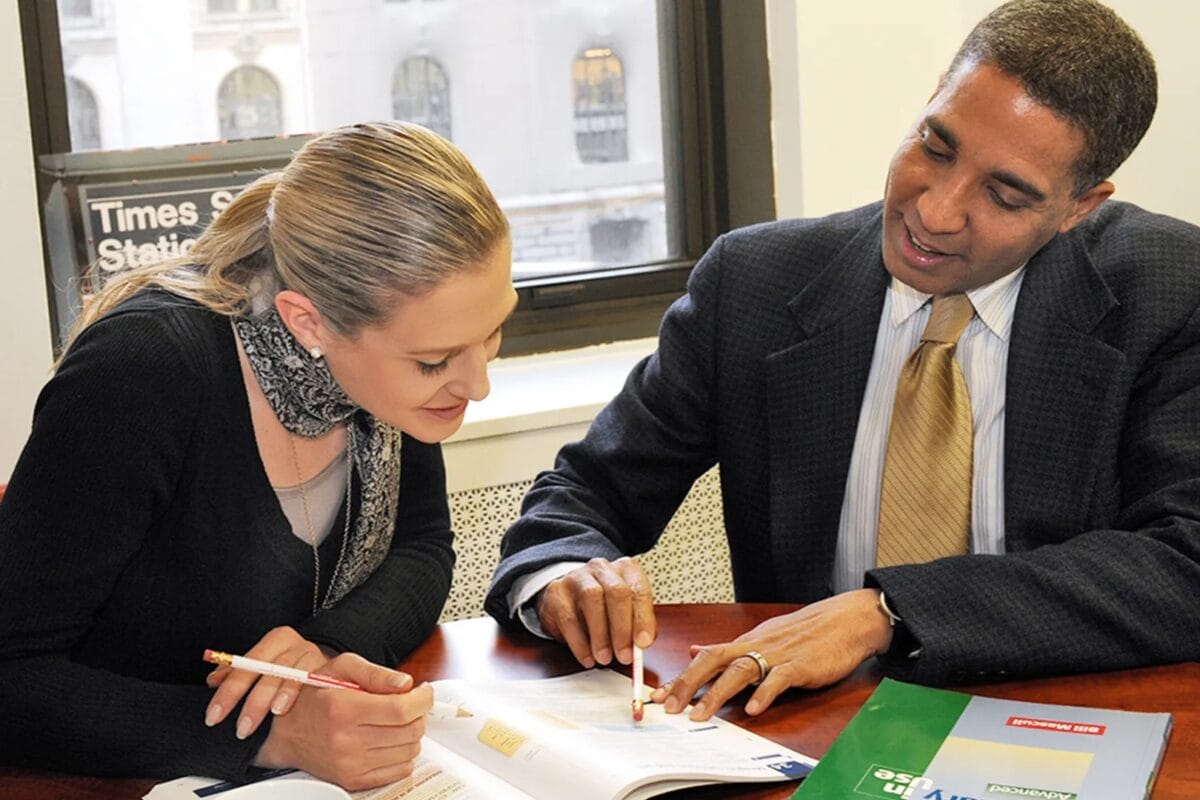 راهنمای انتخاب معلم خصوصی زبان